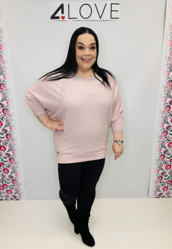 'L' Batwing design studded detail knitted top