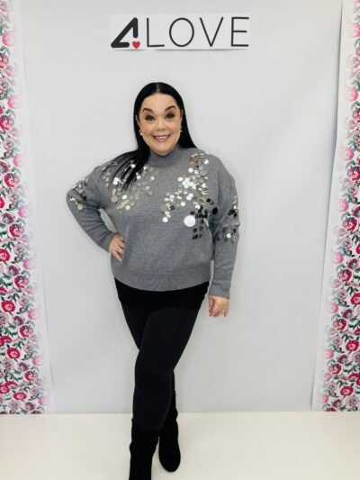 'L' Multi sized sequin detail knitted top